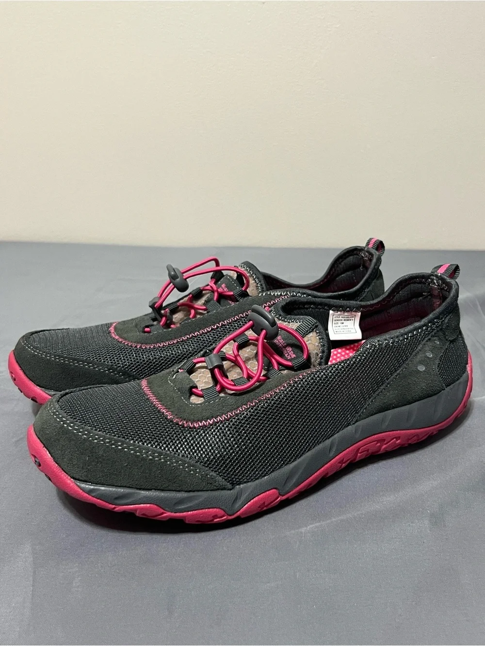 NWT Fisherman Worldwide Sportsman Clear Creek Shoes Womens 10M Gray Suede Mesh